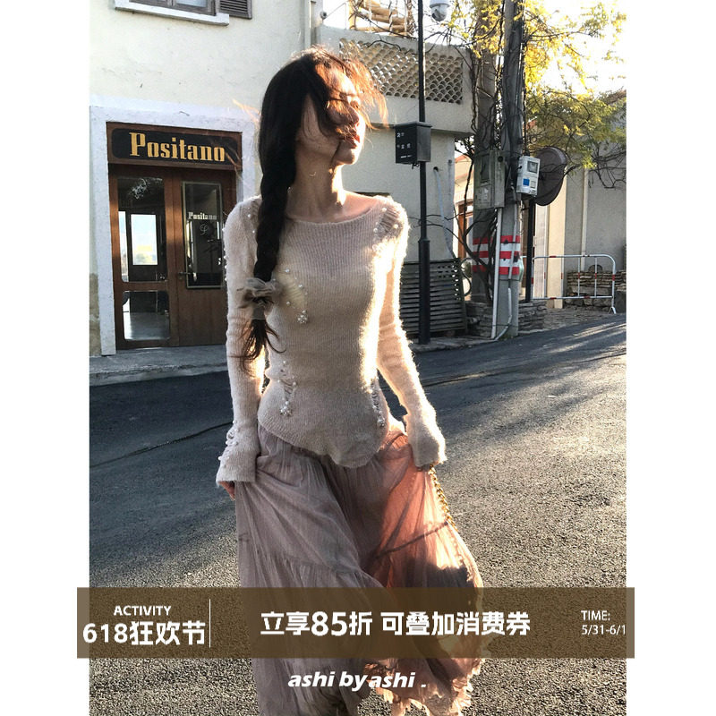 大于诗集 遥不可及的你 镂空破洞珍珠不规则针织衫设计感内搭上衣