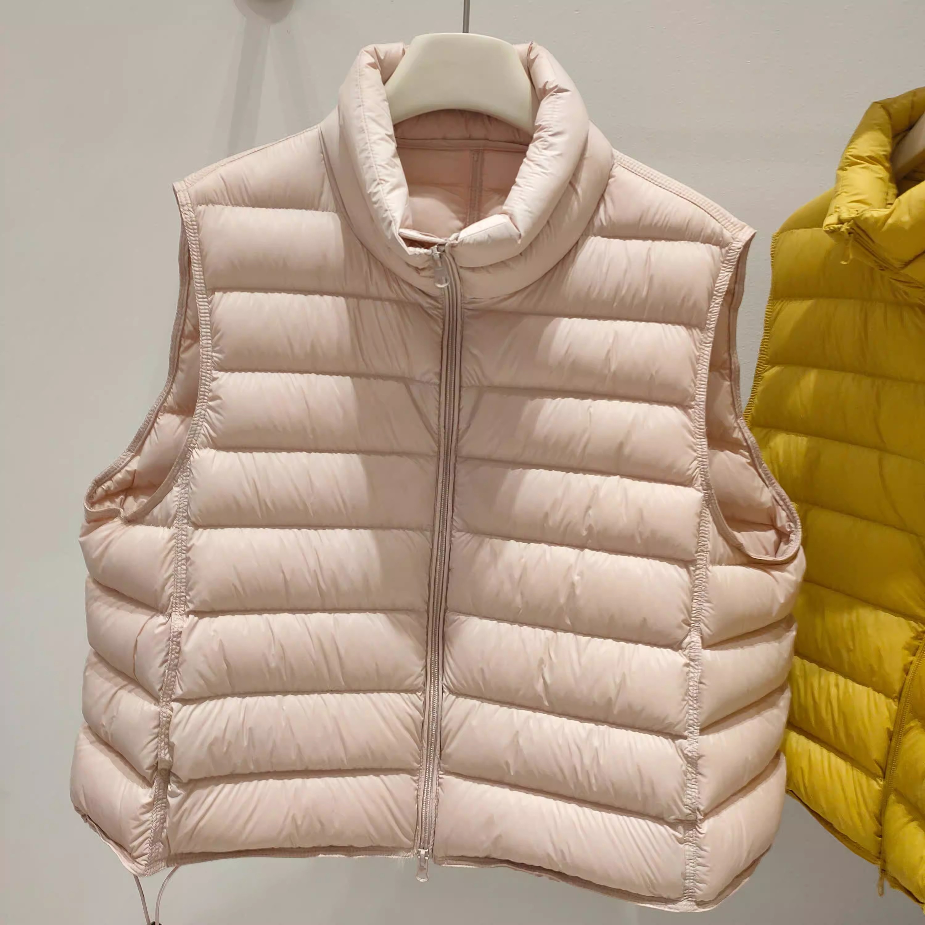 白线流立领羽绒马甲短款加厚