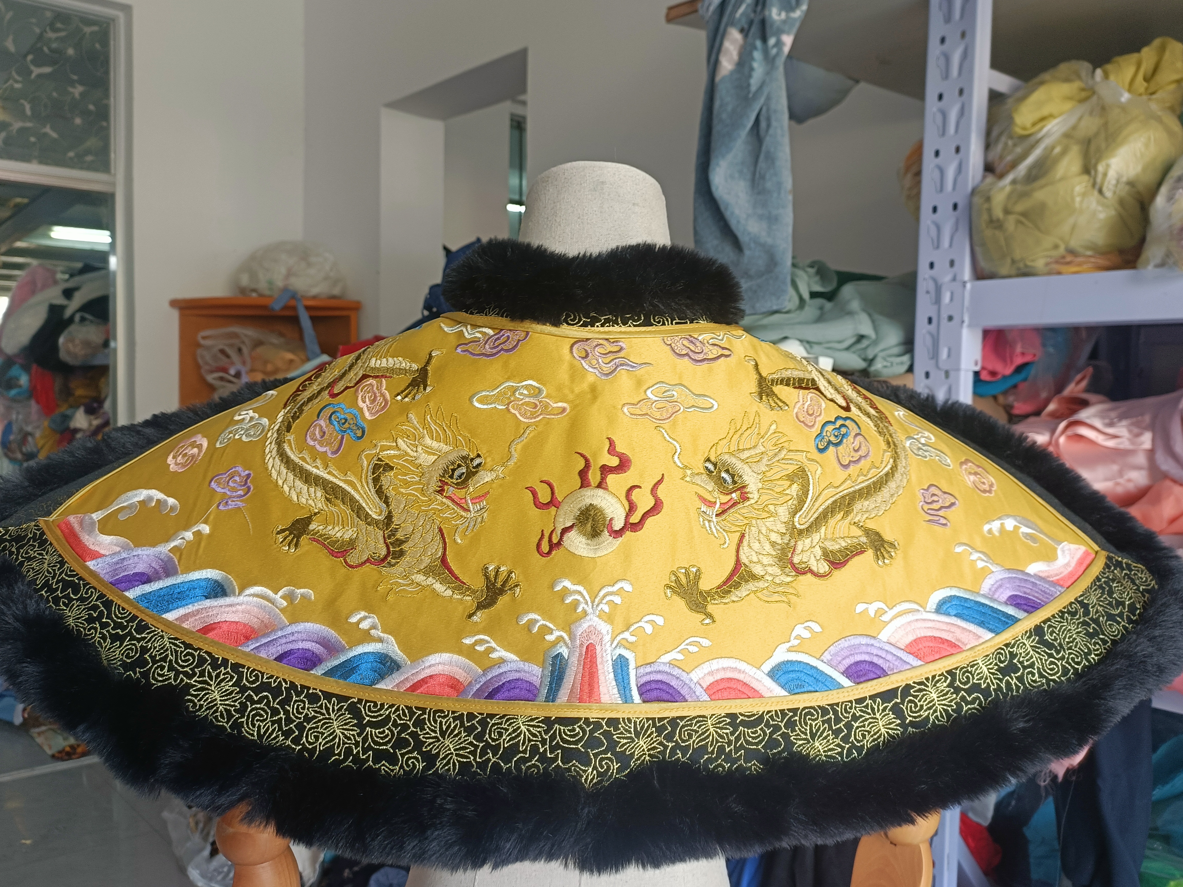 黄色金色清朝满族披肩皇后皇帝披肩成人款