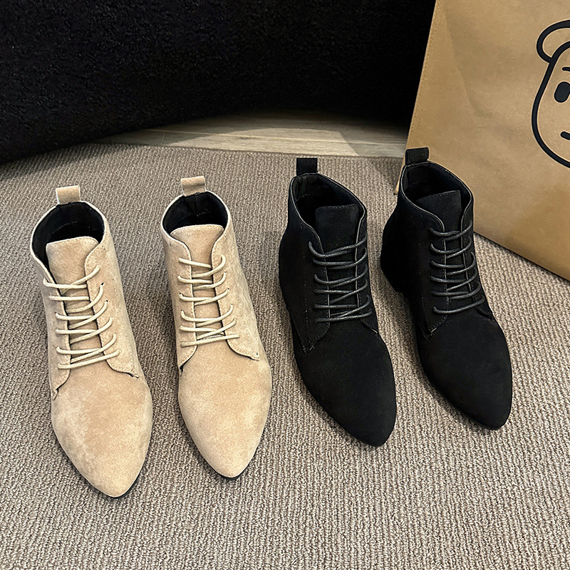 2024秋冬季新款英伦风小短靴女欧美外贸绒面尖头纯色系带马丁靴女