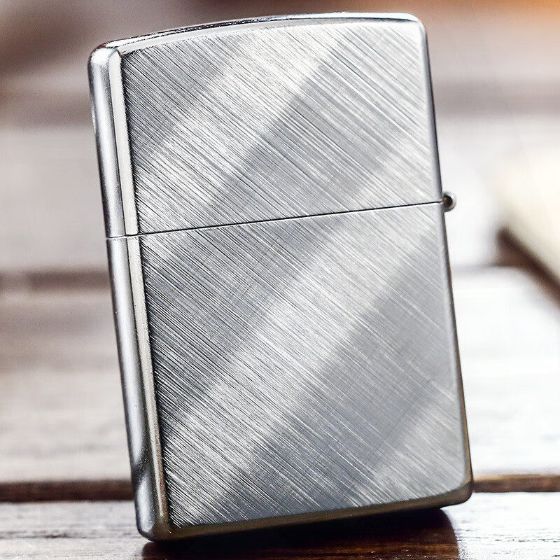 zippo煤油打火机官正品美国芝宝经典款镀铬银色时尚斜线交叉纹礼
