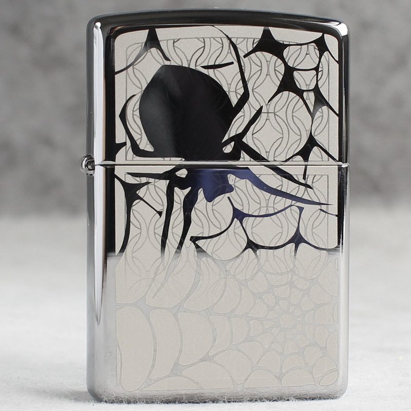 zippo煤油打火机官正品美国芝宝黑冰镜面雕刻一往情深爬行蜘蛛网