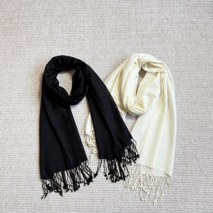 妞妞家秋冬款女士TH薄款羊毛宽版长款流苏纯色百搭围巾披肩8650