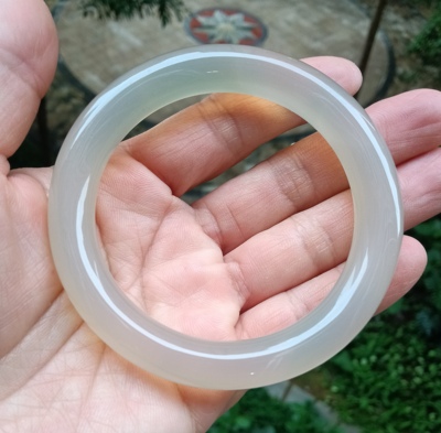 正品纯天然玛瑙手镯浅黄玉髓圆条手镯56mm天然原色无优化实物拍摄