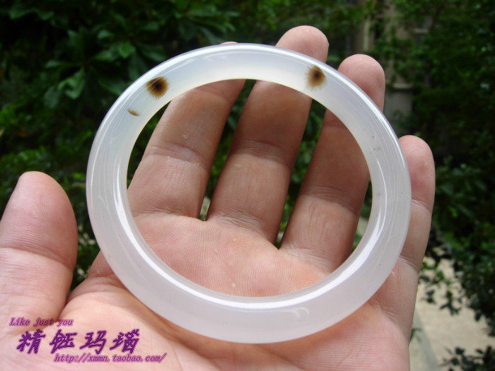 巴西玛瑙纯天然原色饰品圆条手镯