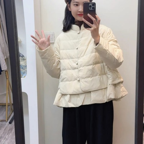 90白鸭绒2025冬季新款设计师款裙摆轻薄款女士羽绒服复古立领外套
