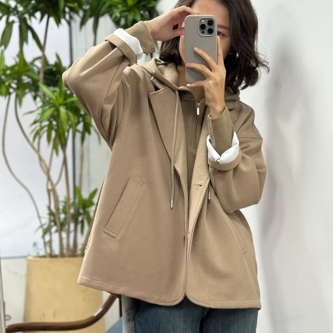 文艺常规空气棉外套西装