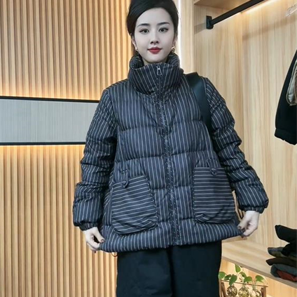 复古文艺白鸭绒常规立领羽绒服