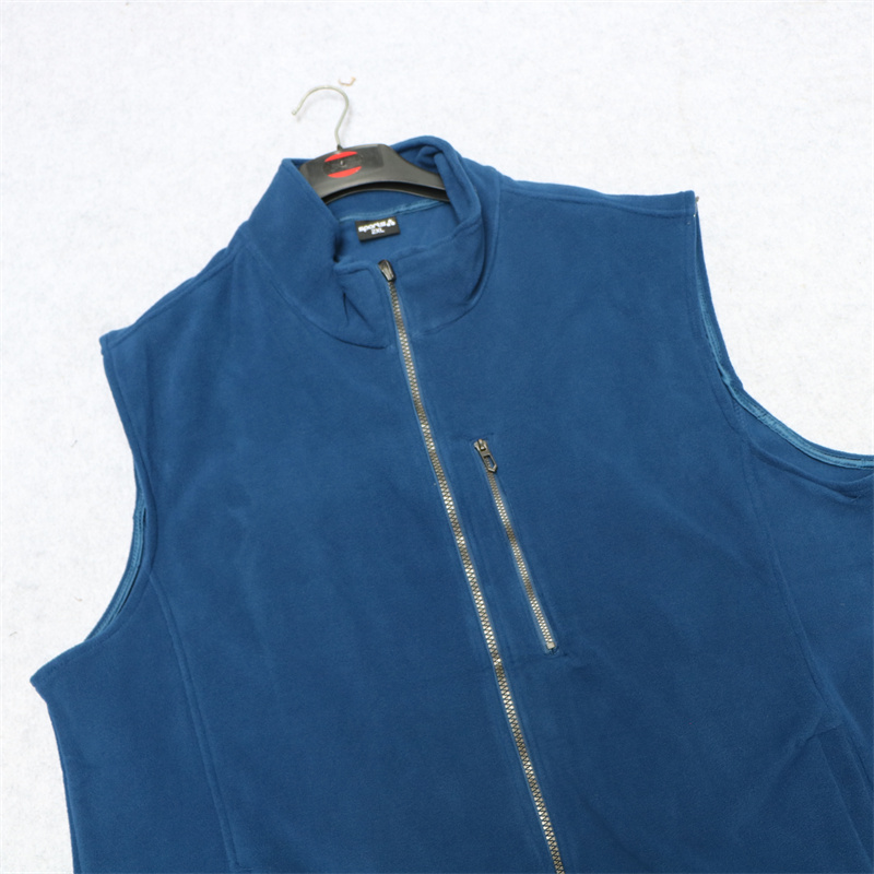 单层轻便柔软保暖冲锋衣内胆马甲