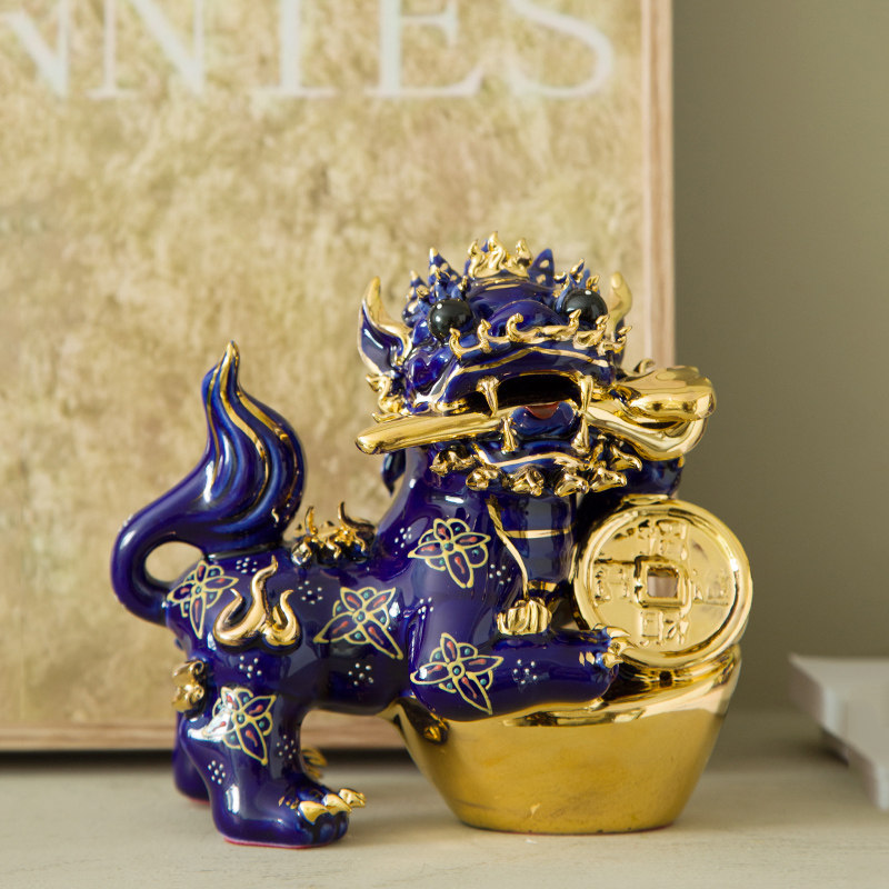 手工陶瓷蓝色描金招财小麒麟摆件中式玄关旺财镇宅高级感小众饰品