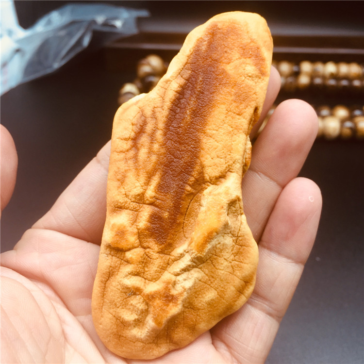 俄罗斯天然琥珀蜜蜡全皮妖孽原石