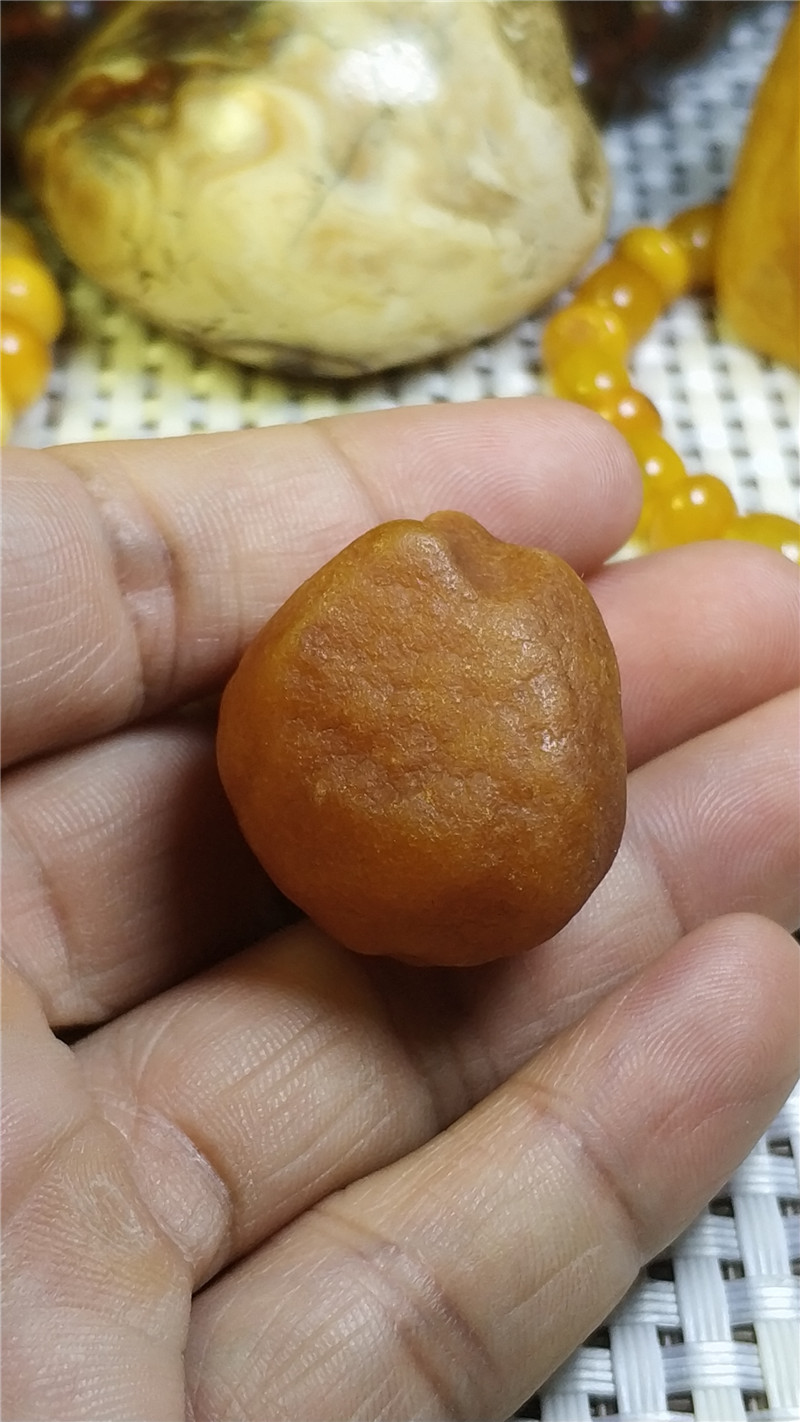 海漂纯天然原矿配饰琥珀蜜蜡