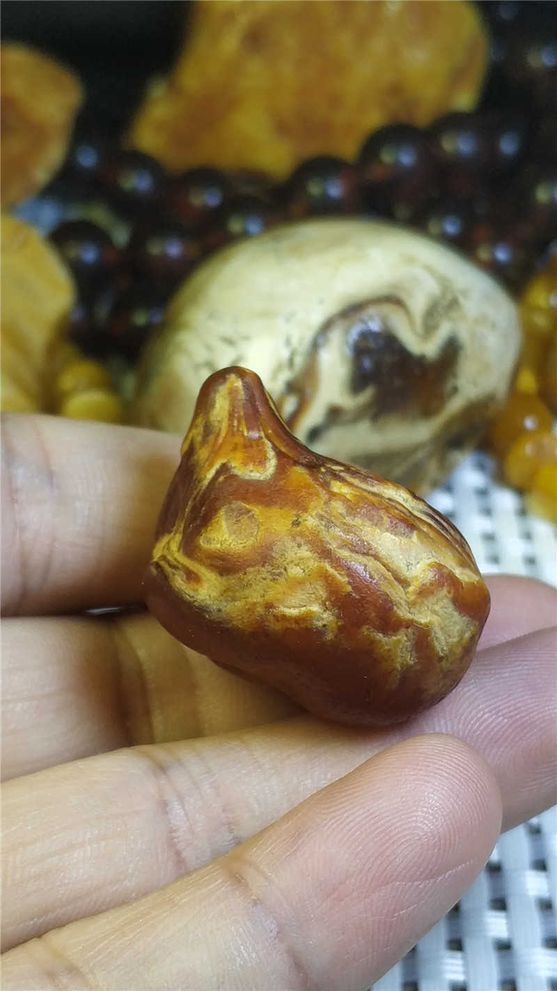 纯天然原石丹麦妖孽配饰琥珀蜜蜡