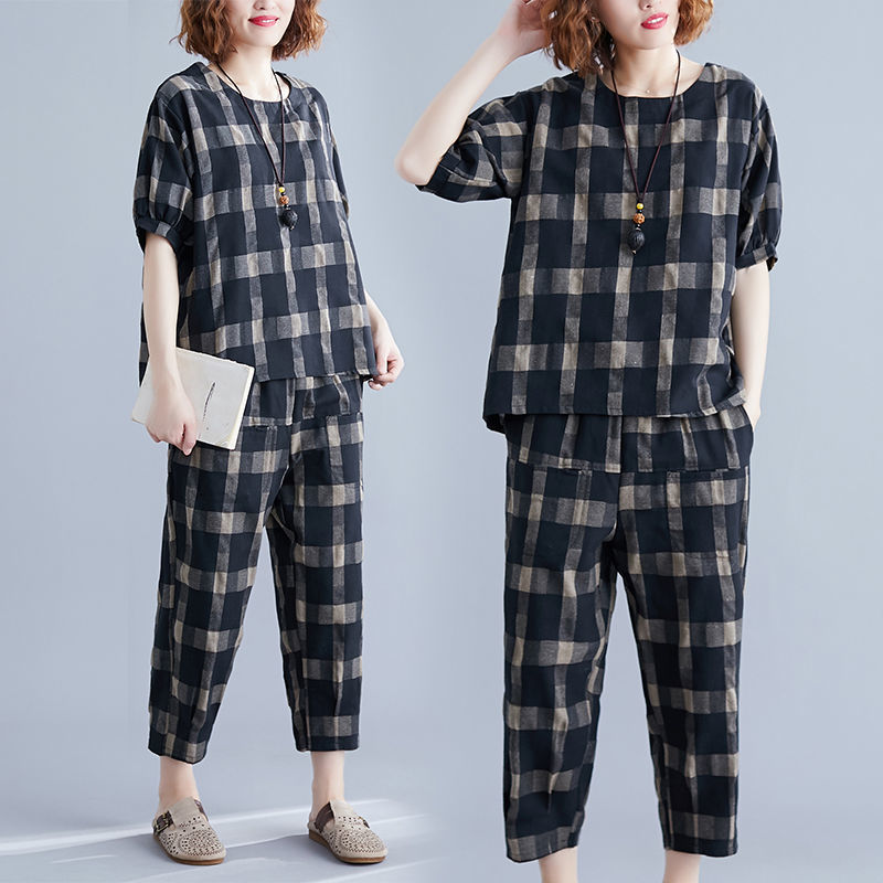 Plaid suit women's 2021 summer dress cotton hemp large casual short sleeve Capris show thin linen two piece set loose and trendy