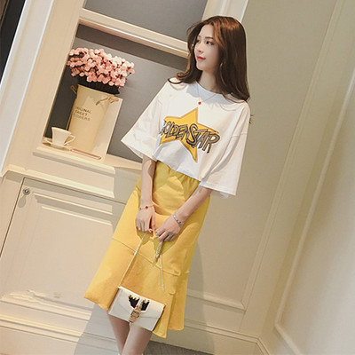 2021 spring and summer Korean letter short sleeve T-shirt casual suit women's Ruffle mid length skirt two piece set
