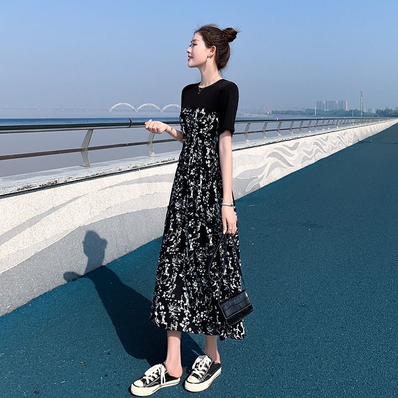 Dress women's 2021 summer dress new Hepburn medium length patchwork floral skirt temperament high waist slim long skirt summer dress