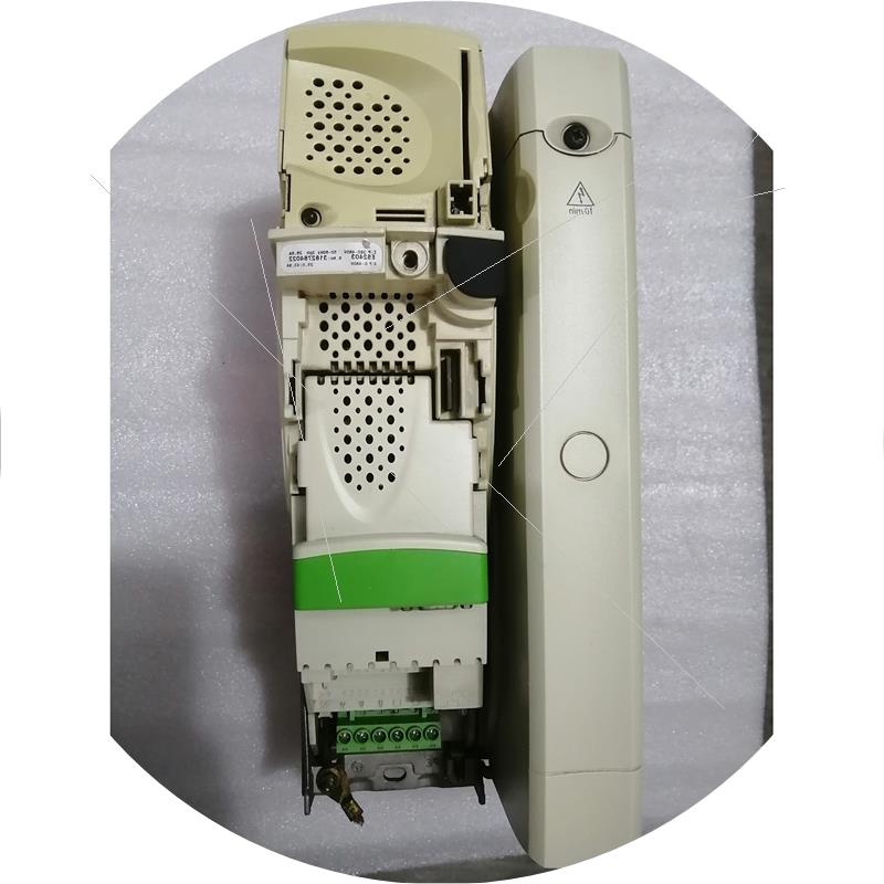 议价变频器 ES2403 拆机实物图,功能完好!成色看图!