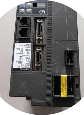 议价二手实拍图  富士伺服驱动器RYC102C3-VVT2 拆机实图 二手