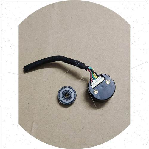 议价HS28A-LD-V12编码器,码盘内孔径5mm,图片实物拍