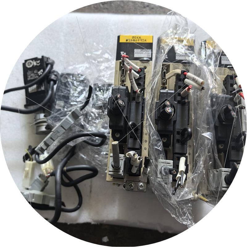 议价安川伺服驱动器电机 SGD7S-R90A00A002 SGM