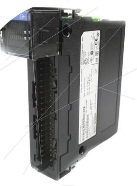 议价AB 2711P-RW7 2711P-RY2032 2711P-RYKS 2711P-T10C21D8S