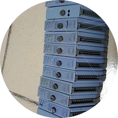 议价贝加莱PLC模块7RO352.7。AO352。功能正常实物