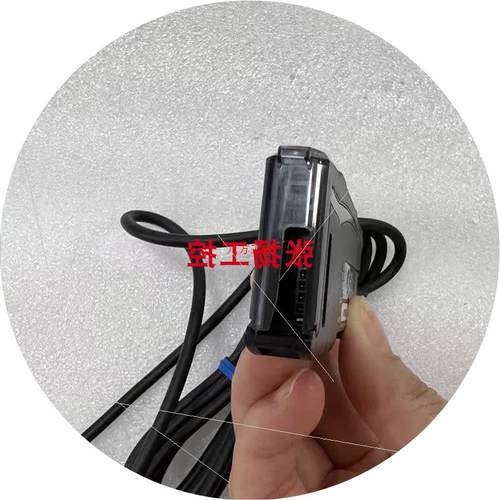 议价E3NC-SA21 E3ZR-CT61D E3NC-LA21 E3NC-SH100 全新原装正品