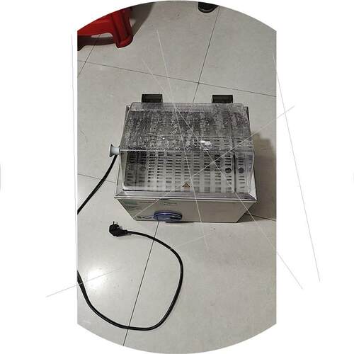 议价Julabo恒温水箱TW12,轻微使用痕迹,功能完好.适合实议价