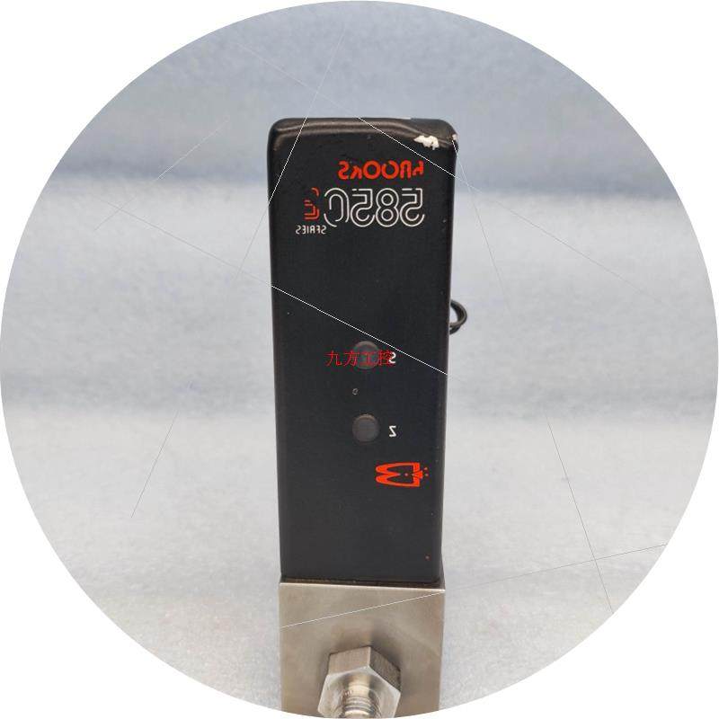 议价BROOKS布鲁克斯 质量流量计 5850E AR70%+Ne30% 200SCCM 原装