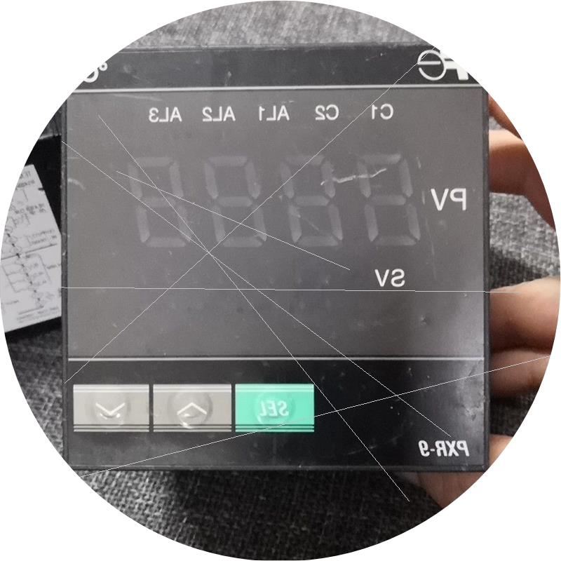 议价温控表PXR9TCY1-8W000-C  两台