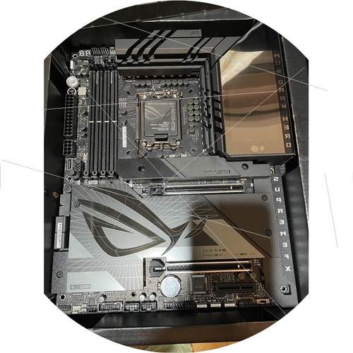 议价99新的华硕rog z790 dark hero 主板