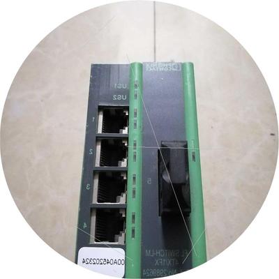 议价二手实拍图 菲尼克斯2989828 FL SWITCH LM 4TX/1FX SM原装拆