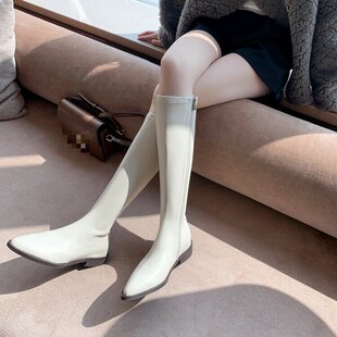 白色长筒靴子女秋冬尖头平底高筒大码小鸟腿瘦瘦靴皮面小筒围长靴