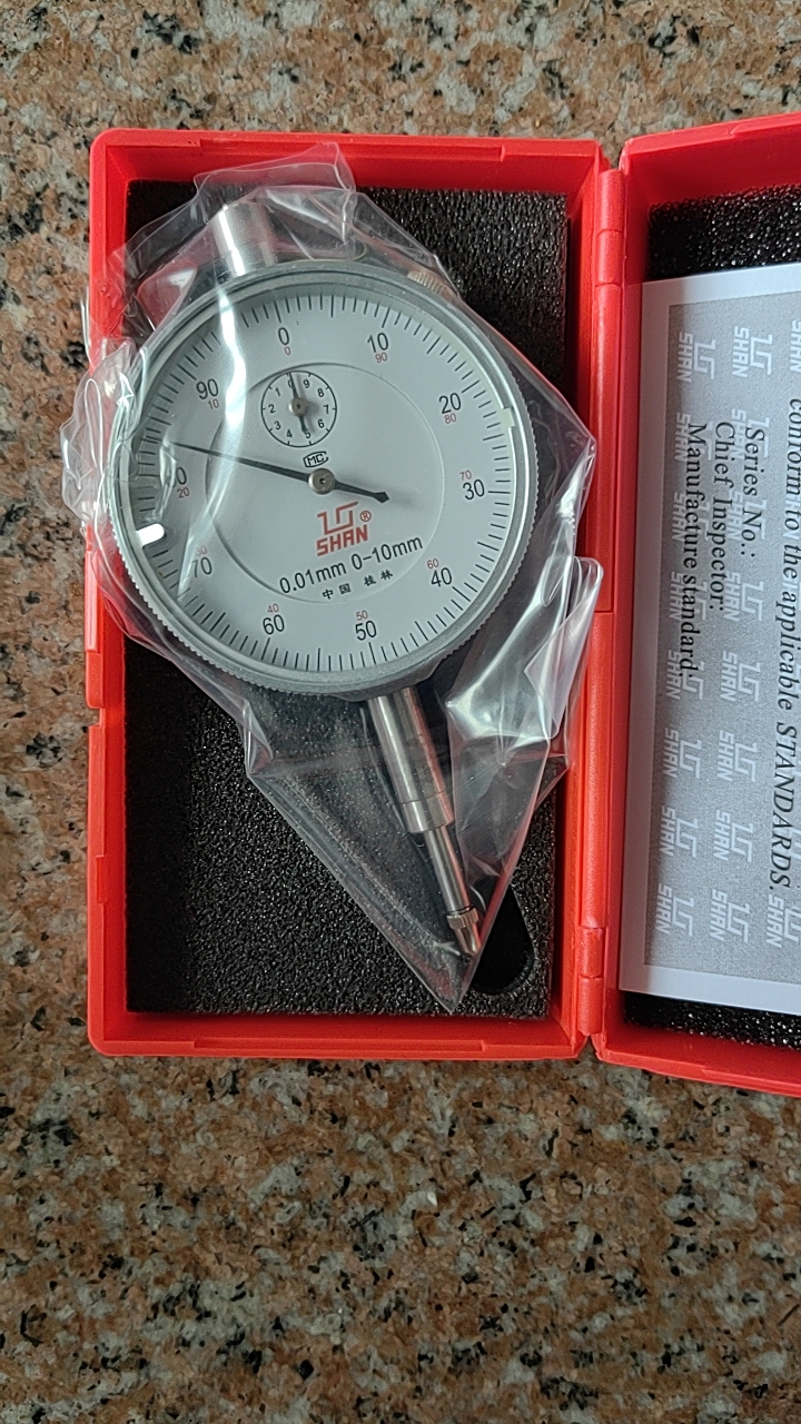 桂林百分表0-10mm精度0.01mm全新正品
