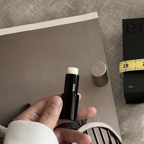 eios润唇膏淡化唇纹时尚