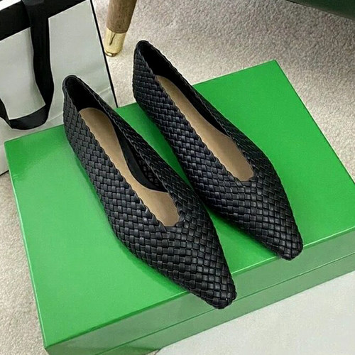 BVPY欧洲站女单鞋奶奶鞋V口尖头