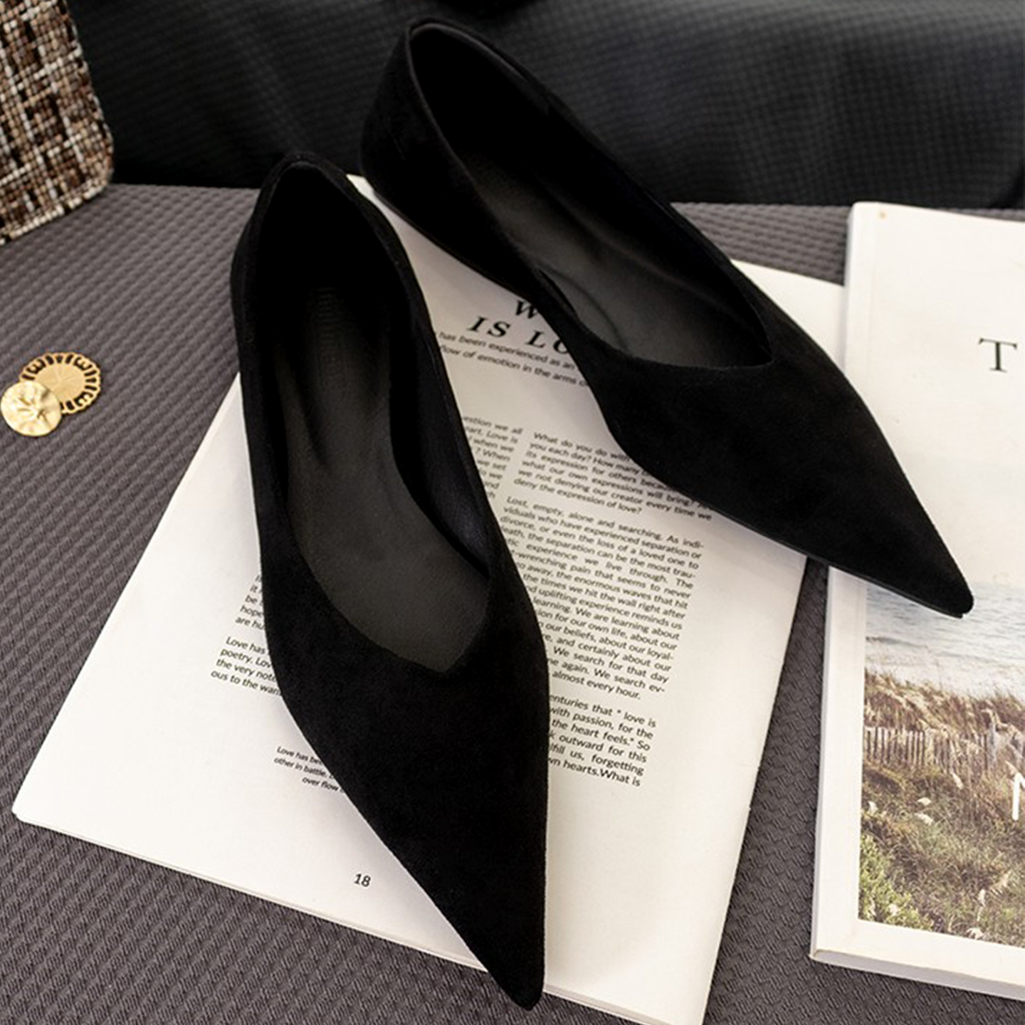 女鞋BVPY平底早春新款浅口奶奶鞋