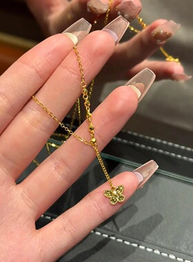 18K金色碎冰冰蝴蝶流苏锁骨链
