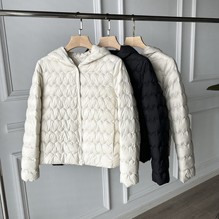 安心绒 轻薄系列波浪纹连帽90白鸭绒羽绒服短款 秋冬