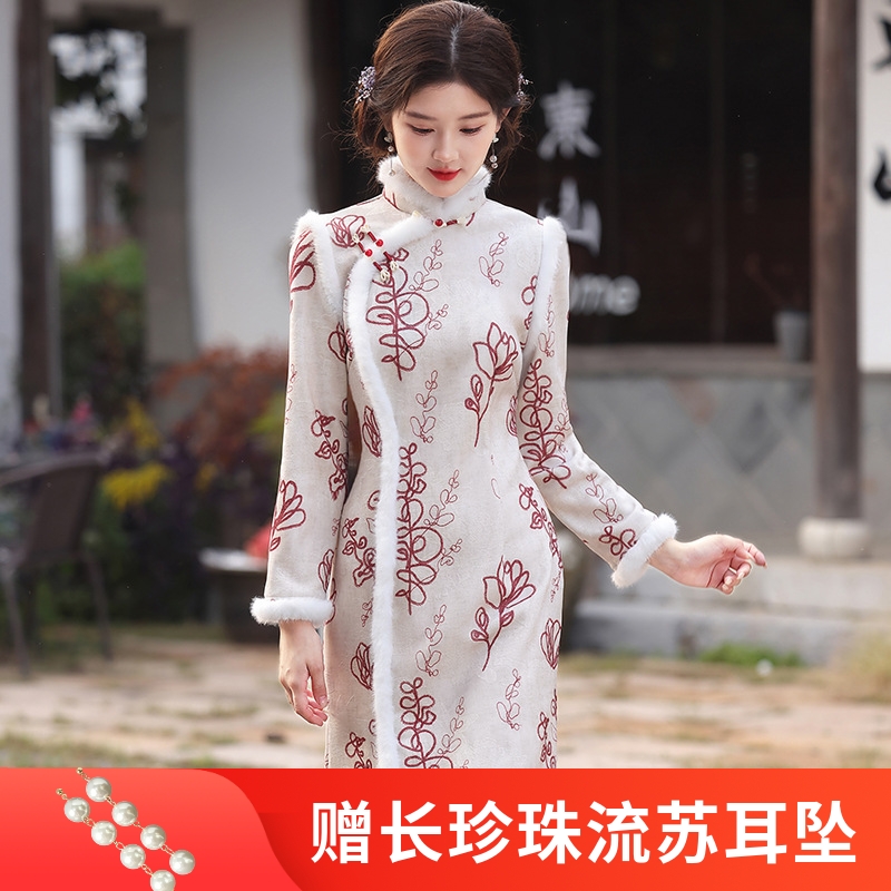 新式旗袍2025秋冬款中国风优雅气质短款提花加绒加厚修身显瘦连衣