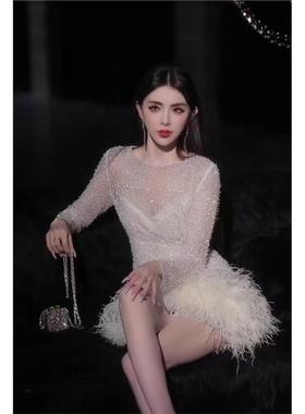 白色羽毛绝美亮闪闪超好看漂亮名媛连衣裙女富家千金宴会礼服