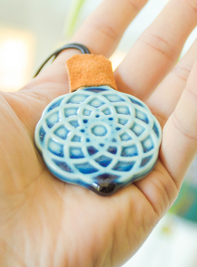 陶瓷古风蓝色菱形送女友吊坠