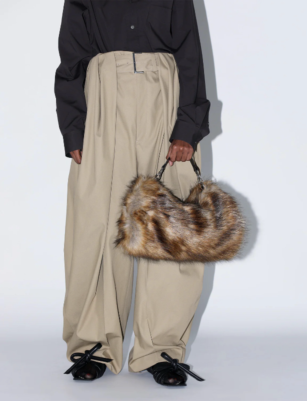 【拍下不退】国内现货TOGA25秋冬毛绒绒手提包