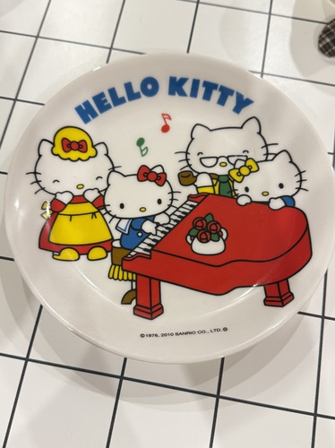 CCCat 好物推荐hello kitty50周年纪念盘