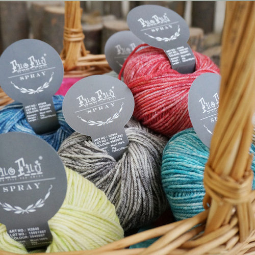 Filofilu段染油画粗线羊毛围巾