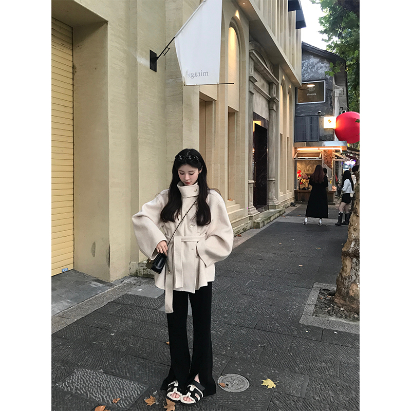 直筒黑色高腰喇叭裤女