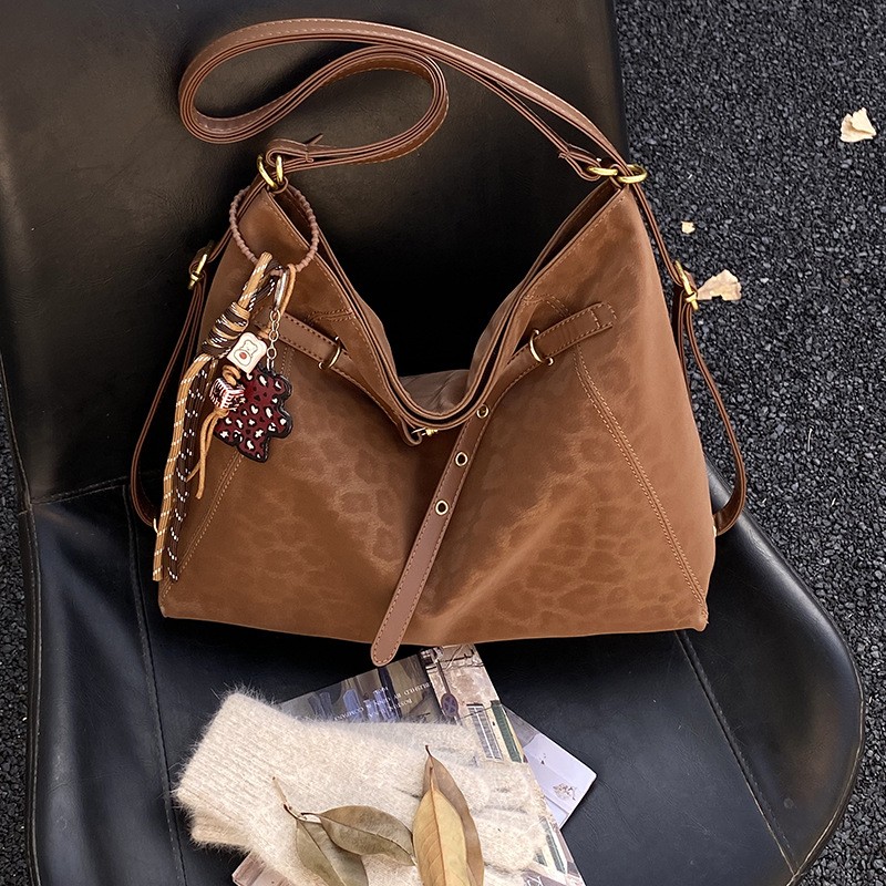 洋气高级感豹纹时尚双肩简