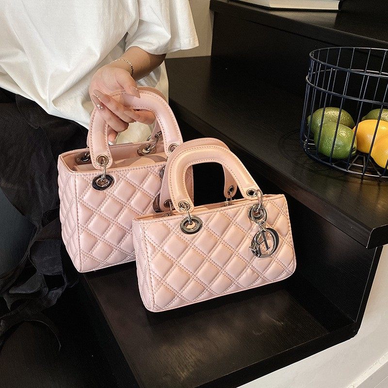 法式小众菱格包包女2025新款高级感单肩斜挎包洋气手提戴妃包,箱包皮具/热销女包/男包,胸包,淘宝优惠券,粉丝福利购,淘宝优惠卷