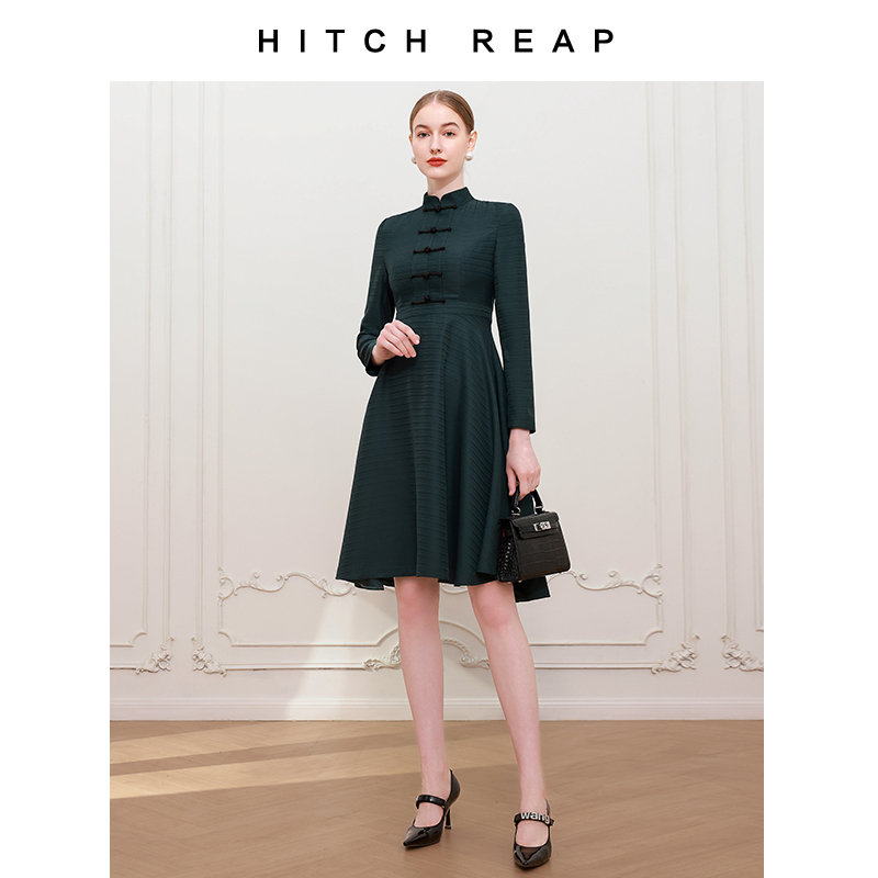 希区复古立领新中式连衣裙
