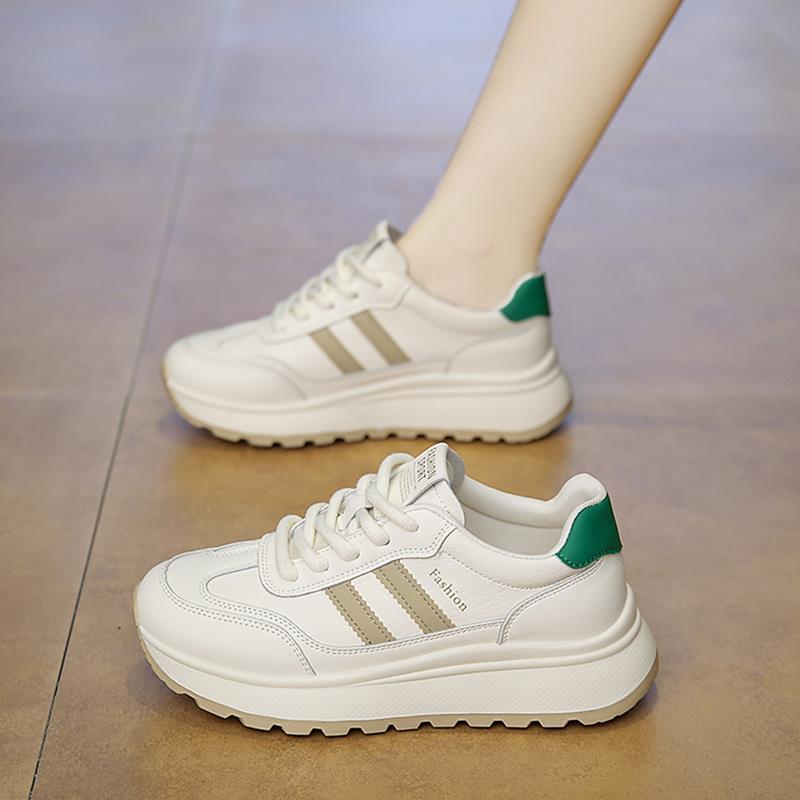 鞋子女款2025新款秋季皮面运动鞋轻便软底小白鞋厚底显脚小老爹鞋